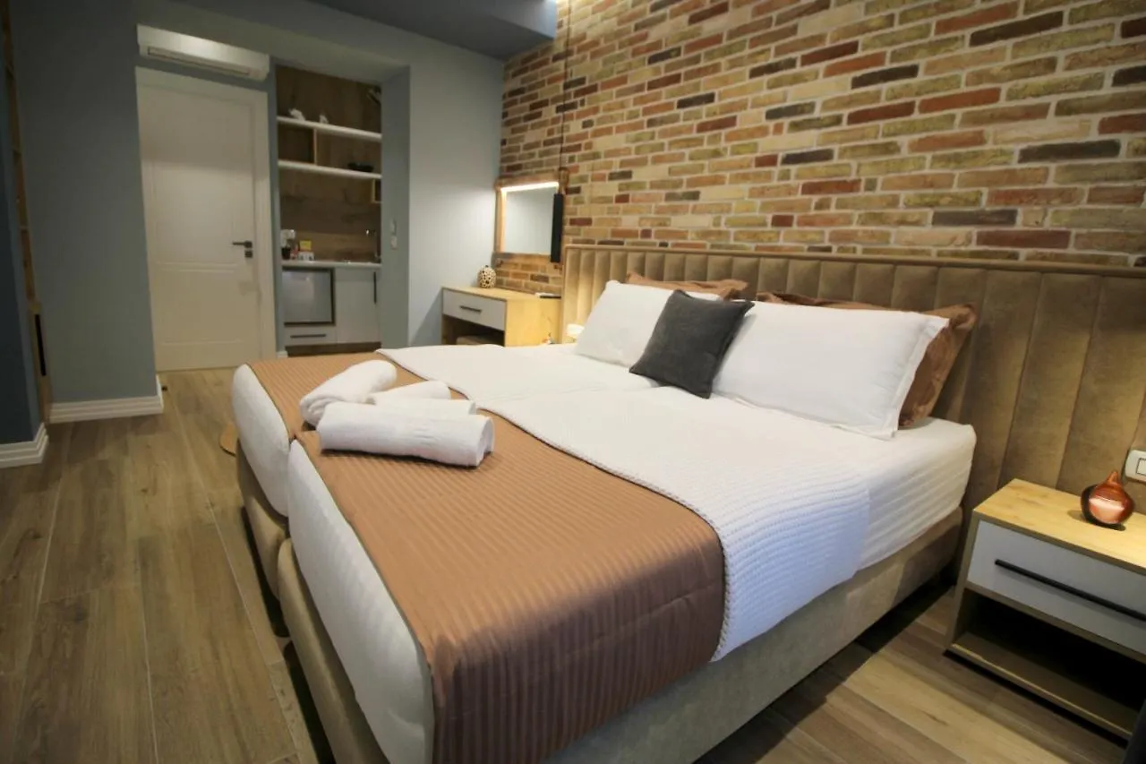 Ngjela Apartments Sarande